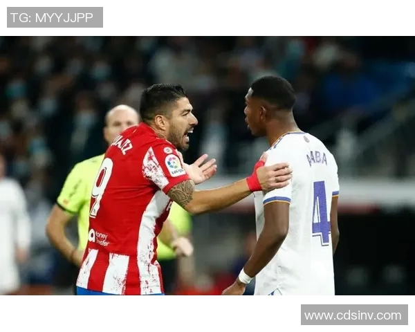 梦中邂逅两位足球巨星的奇妙旅程与心灵对话